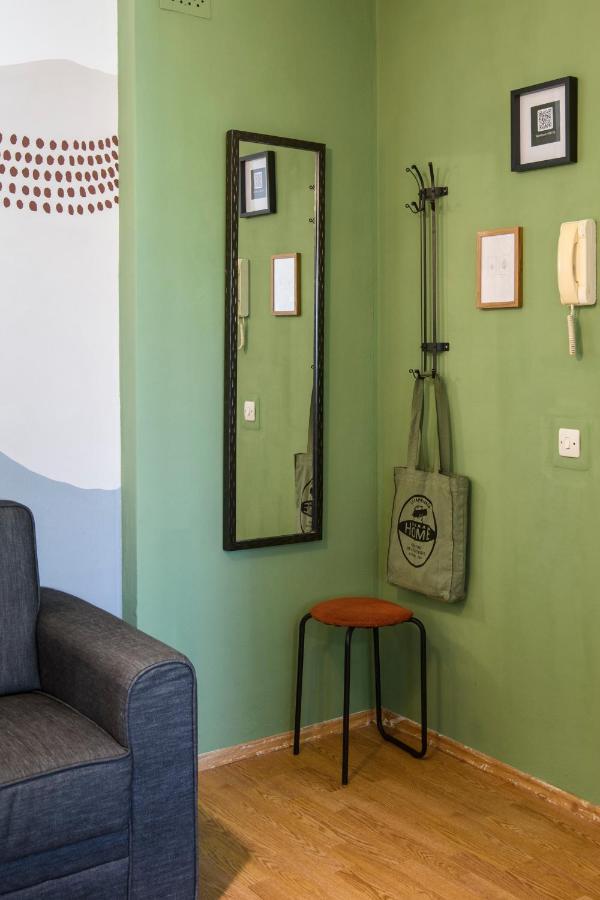 Green Door Apartment Split Exterior photo